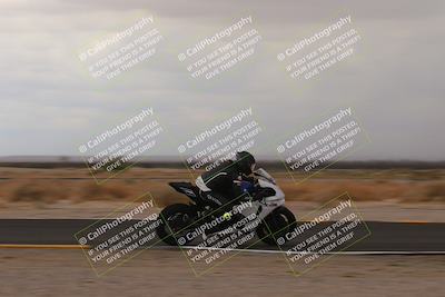 media/Sep-10-2022-SoCal Trackdays (Sat) [[a5bf35bb4a]]/Turn 2 (1pm)/